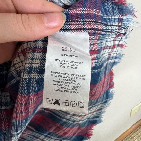 Joe's Jeans Red and Blue Button Down fringe bottom Shirt NWT xs - Picture 8 of 11